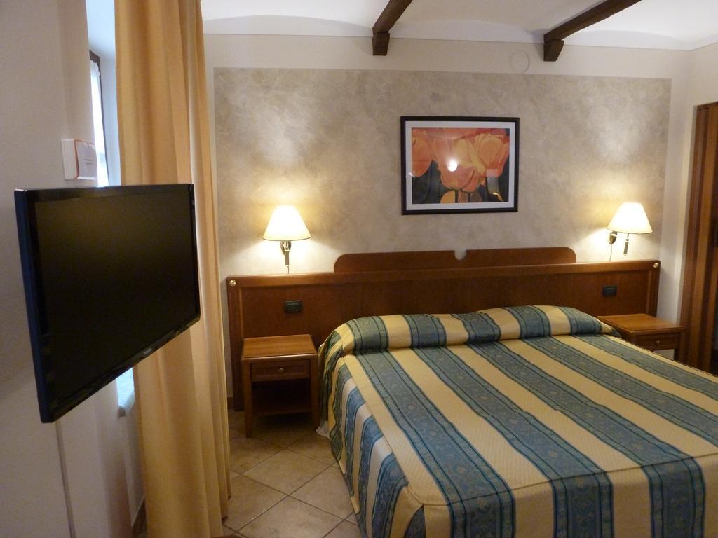 La Cascina Di Villa Due Narzole Екстер'єр фото
