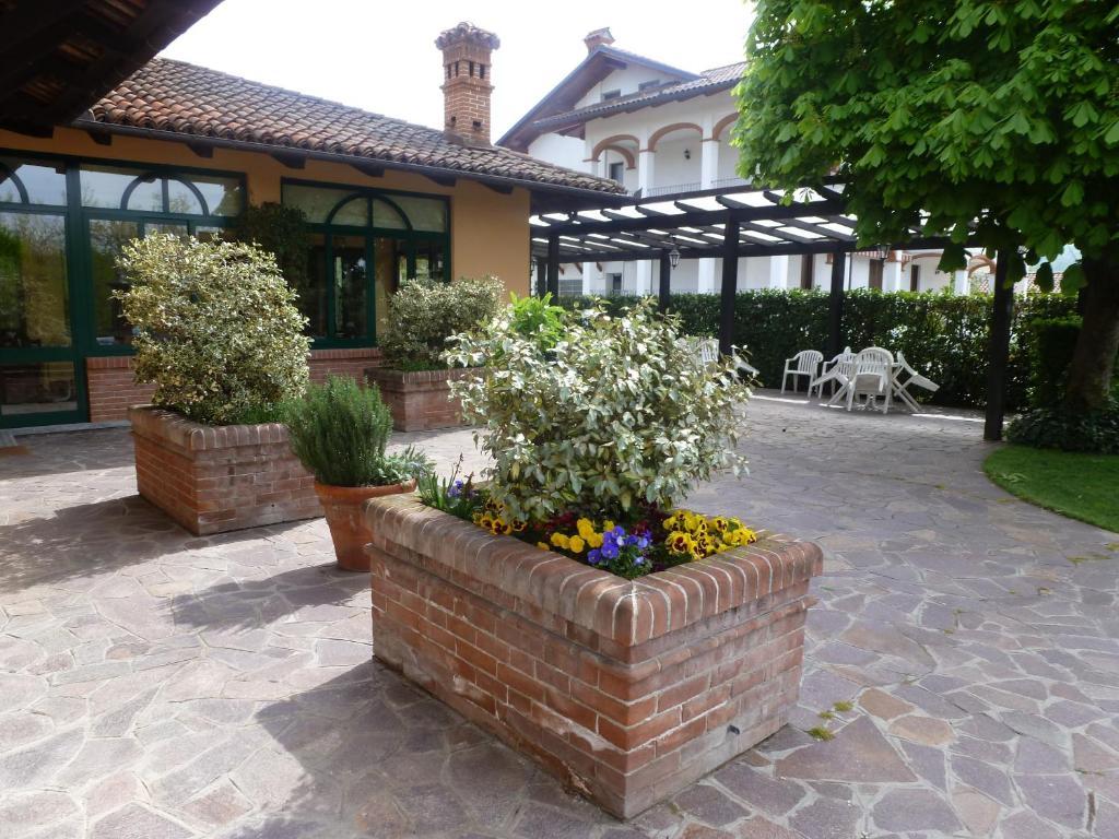 La Cascina Di Villa Due Narzole Екстер'єр фото