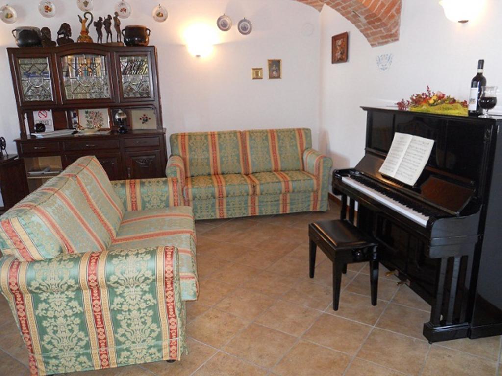 La Cascina Di Villa Due Narzole Екстер'єр фото